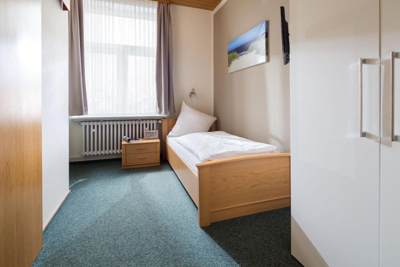 Bed and Breakfast Haus Elimar Weber Нордерней Экстерьер фото