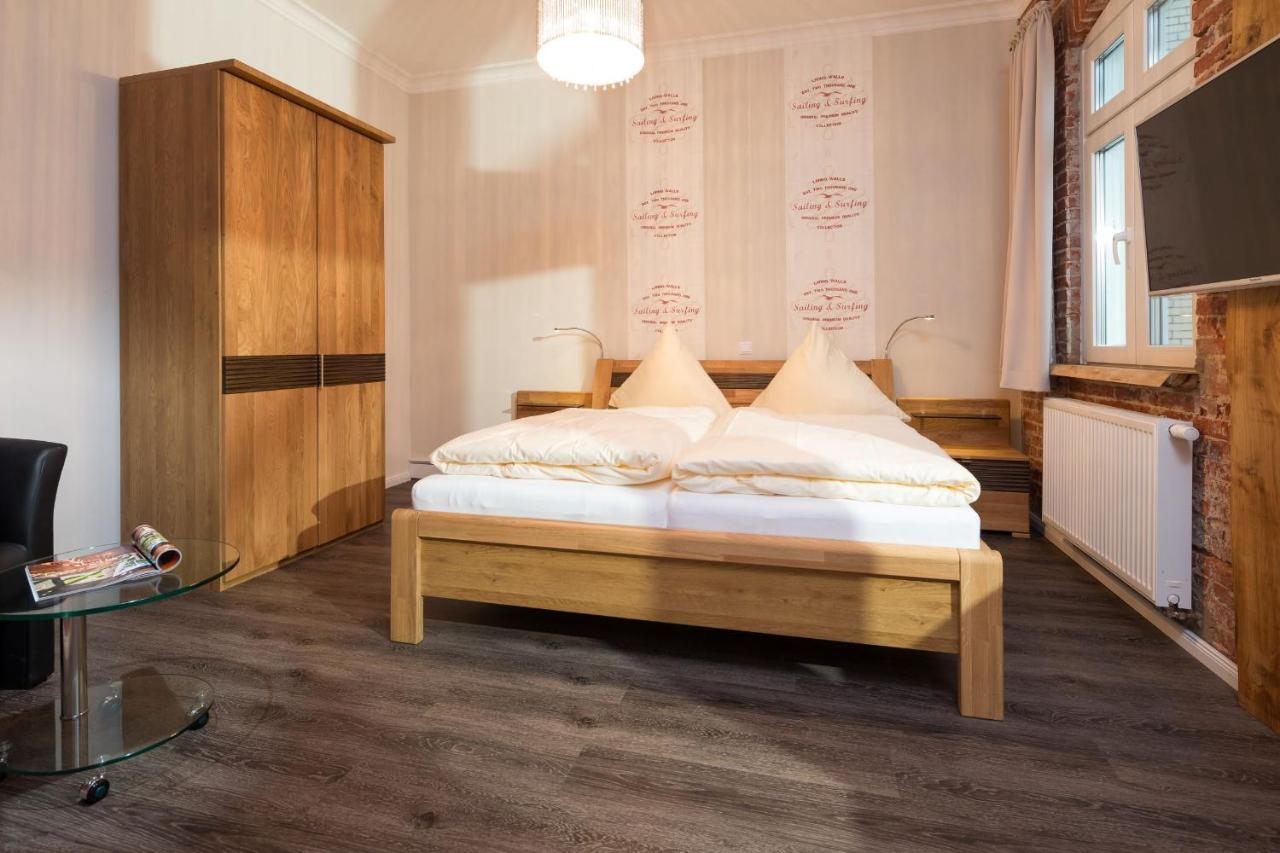 Bed and Breakfast Haus Elimar Weber Нордерней Экстерьер фото